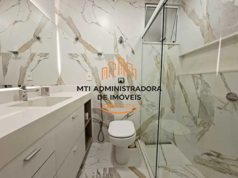 2-bedroom apartment in a building with a pool — photo 8