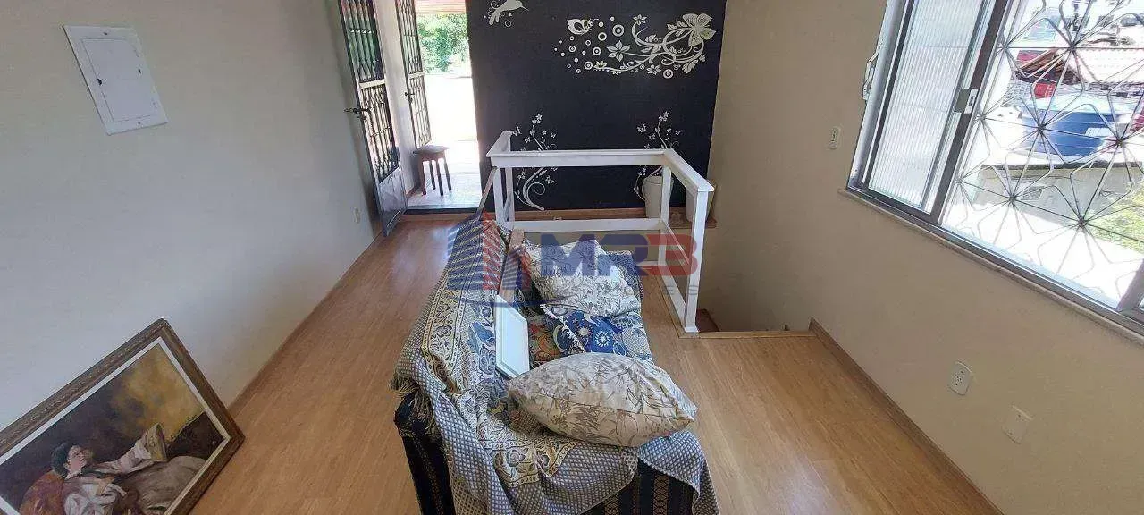Furnished house with 5 bedrooms and a home office — photo 30