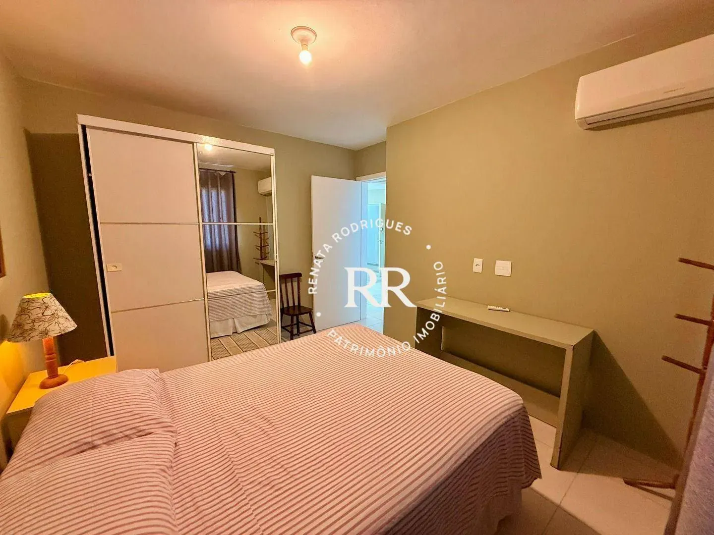 Apartamento amueblado de 64 m² con 2 dormitorios y balcón — photo 22