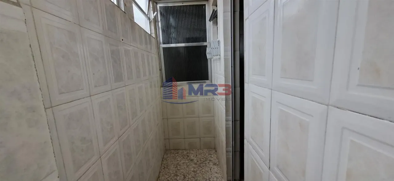 2-bedroom rental house with 1 bathroom and no parking — photo 6