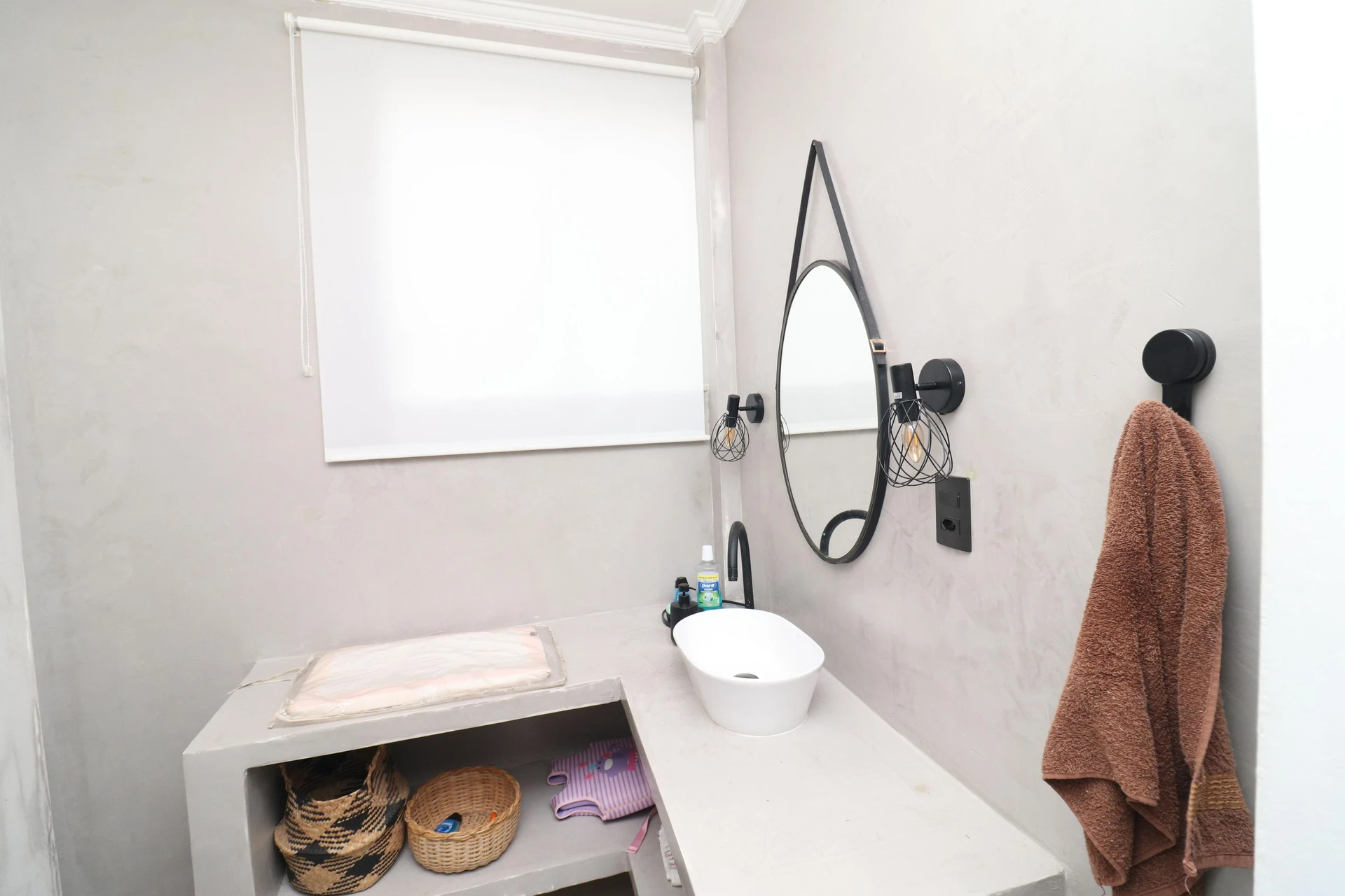 10-bedroom house with a bathtub in Rio de Janeiro — photo 85