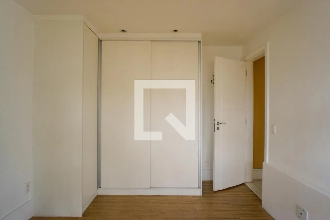 Apartment with 2 bedrooms and 3 bathrooms pets allowed — photo 3