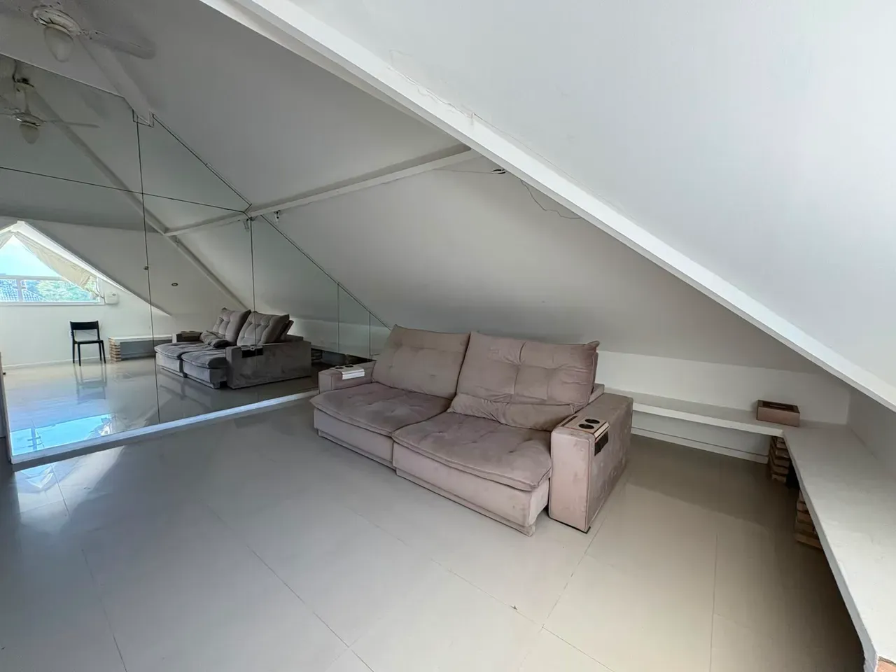 Furnished 266 m² house with 6 bedrooms and balcony grill — photo 66