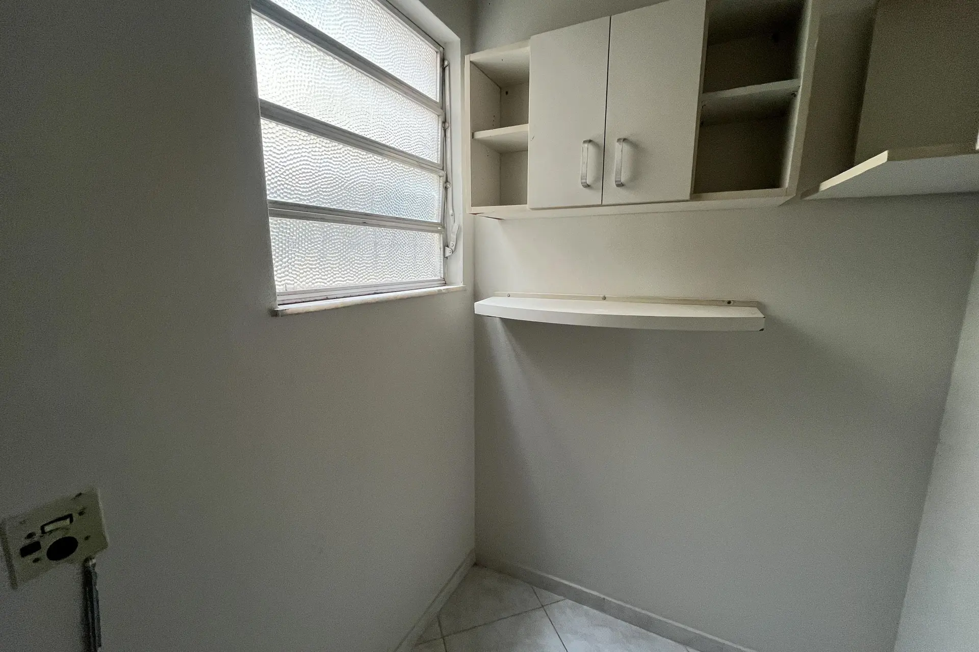Apartment, 90 m², with a jacuzzi — photo 30