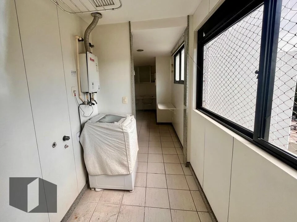 Furnished 2-bedroom apartment with a gas kitchen — photo 22