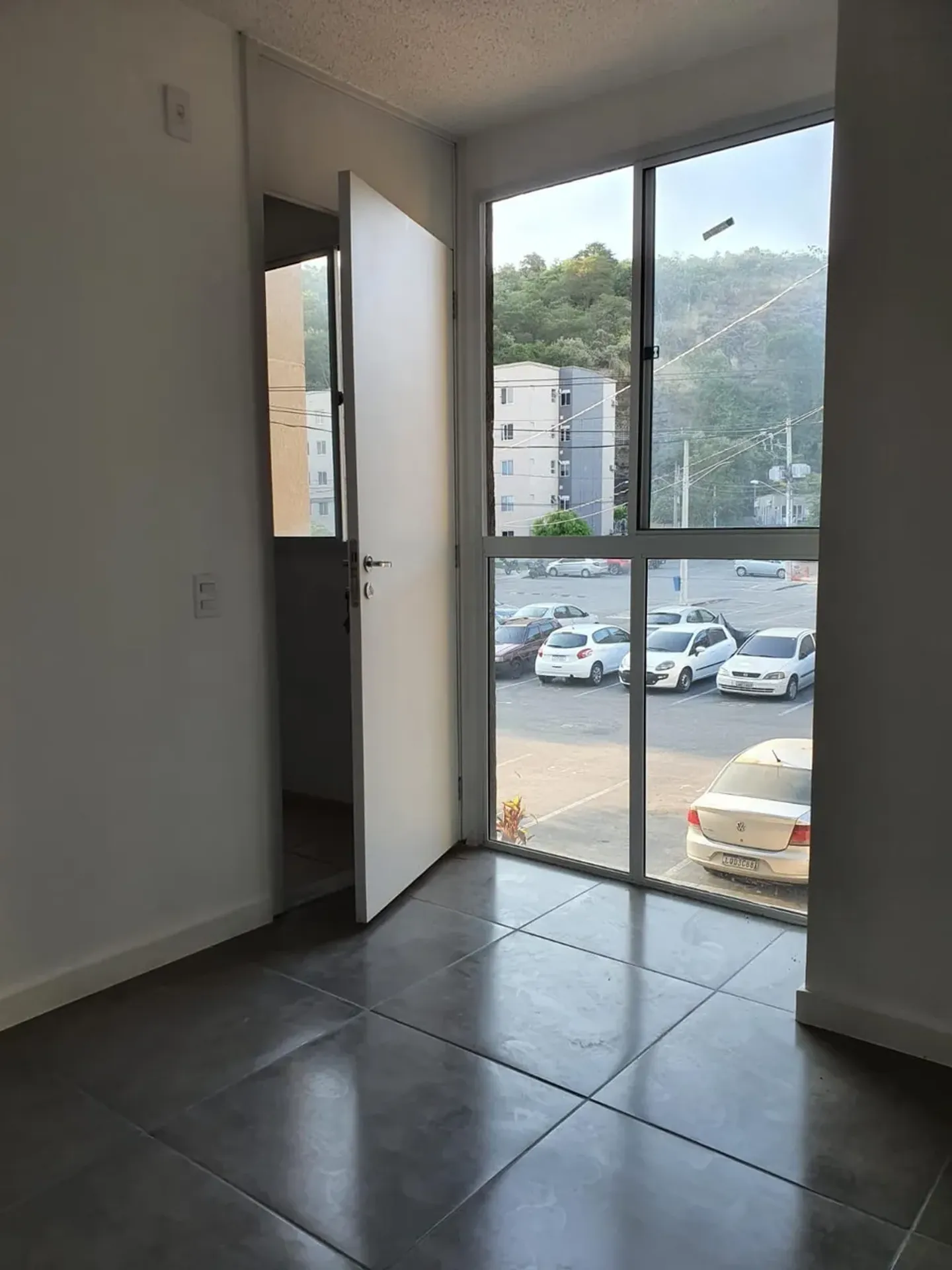 2-bedroom apartment with a private garden — photo 17