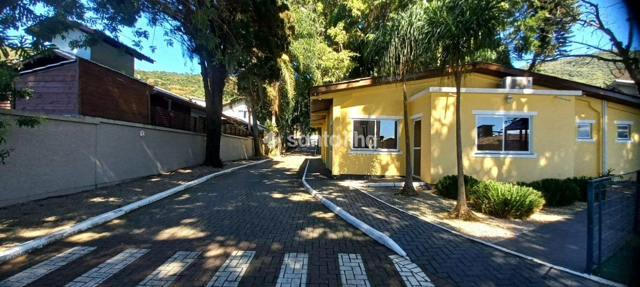 2-bedroom apartment with a private BBQ in Florianópolis — photo 15