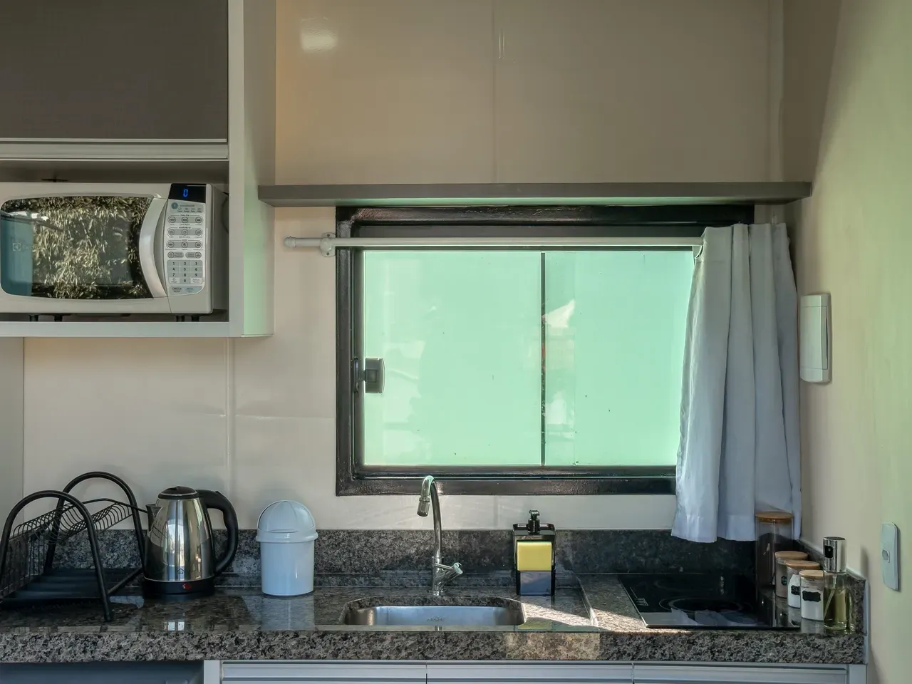 Furnished 1-bedroom apartment on the 1st floor