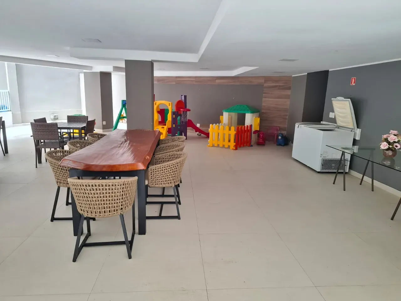 Apartamento de 2 quartos em condomínio com academia — photo 14