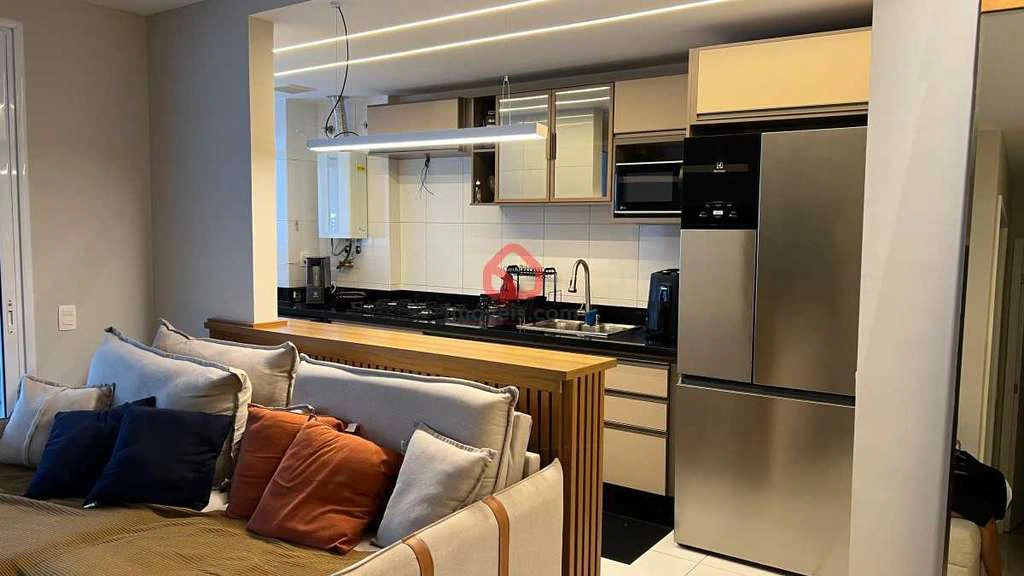 Apartamento mobiliado de 85 m² com 2 quartos, varanda e churrasqueira — photo 4