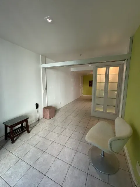 1-bedroom apartment with enclosed balcony in 60 m² — photo 30