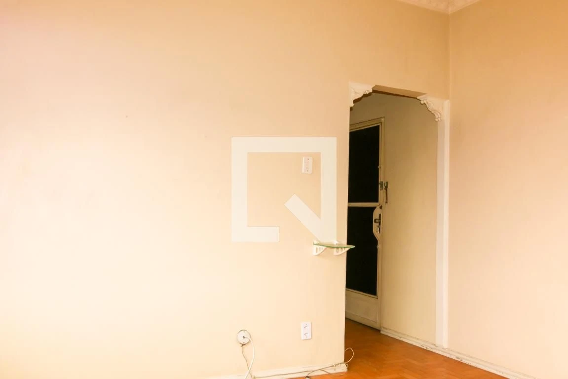 Apartamento de 2 habitaciones con 1 baño y 1 plaza — photo 37