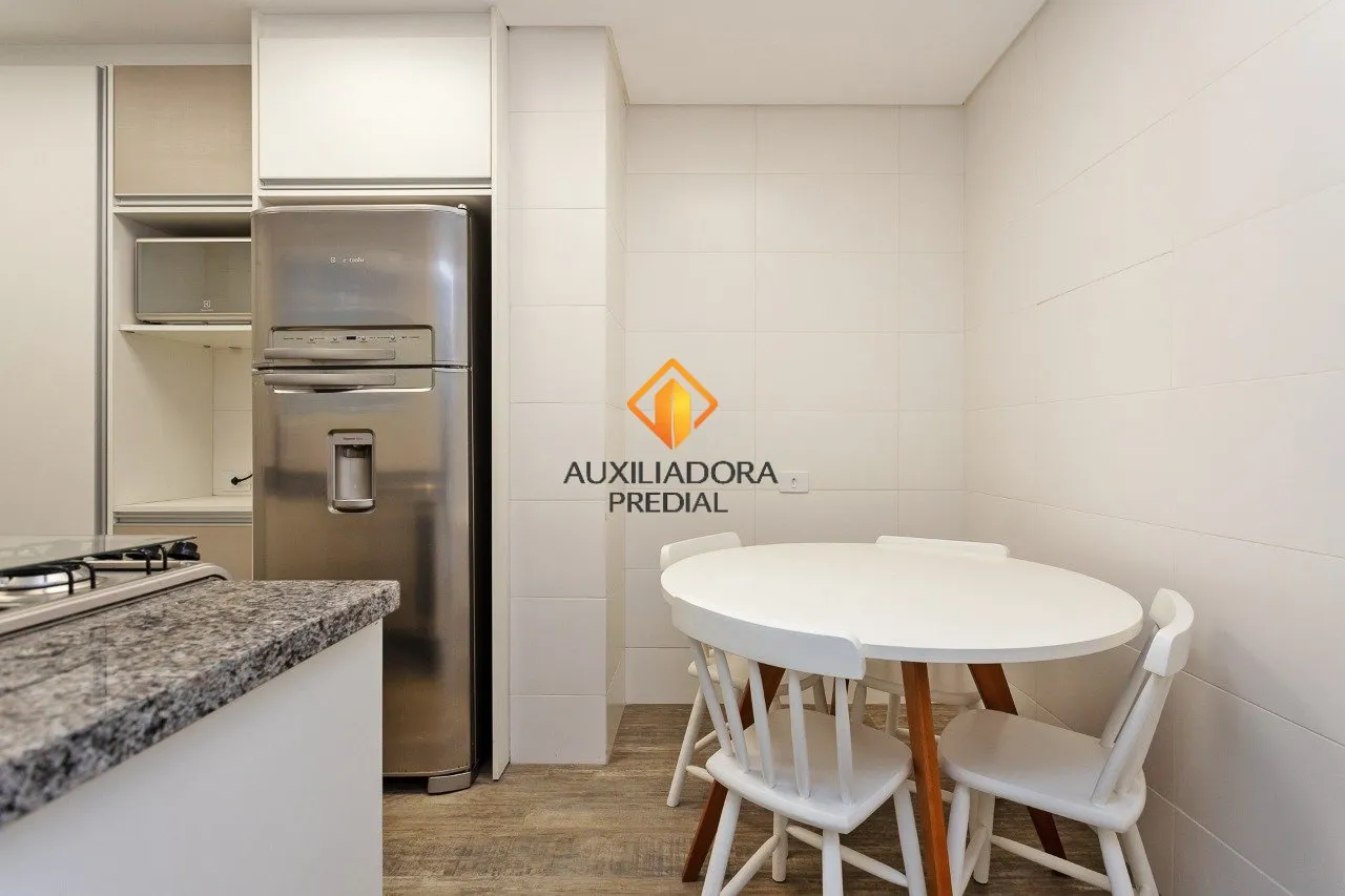 Apartamento mobiliado com cozinha a gás e 3 quartos — photo 11
