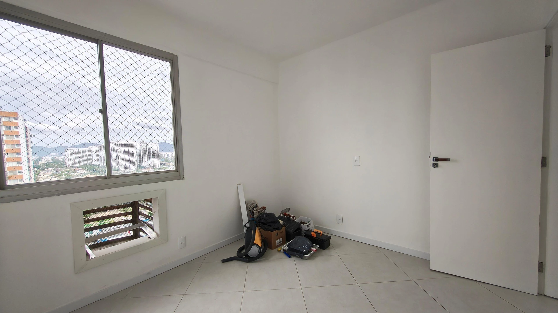 Mountain view in a 2-bedroom apartment, 55 m² — photo 21