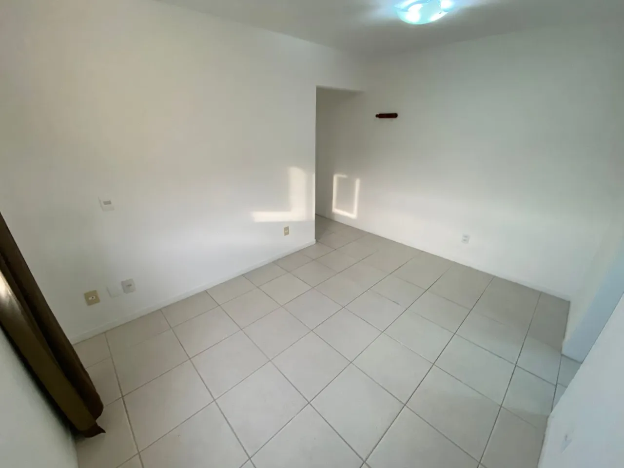 80 m² unfurnished apartment with 2 bedrooms and balcony — photo 12