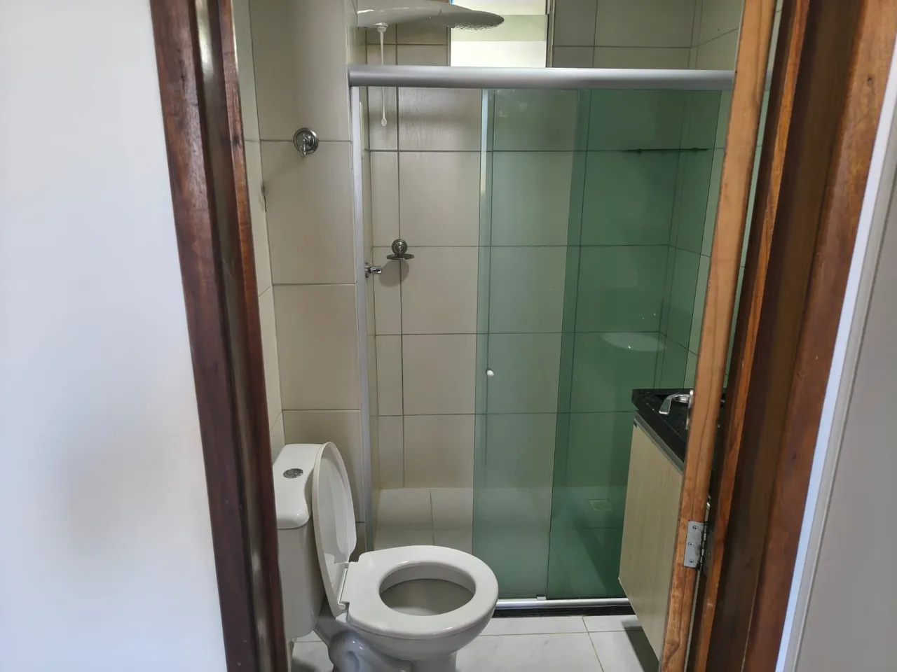 2-bedroom apartment in a building with a gym — photo 11