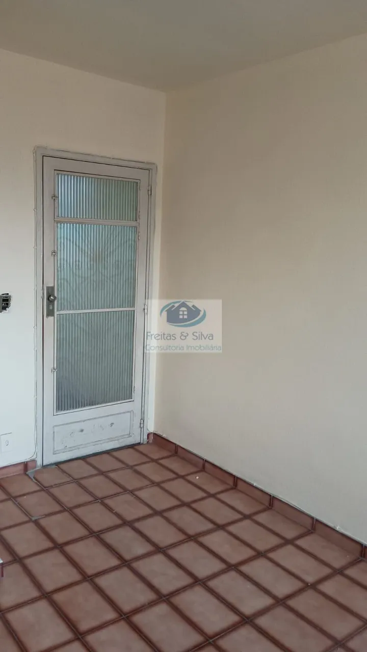 Apartamento com 2 quartos, 1 banheiro e 1 vaga — photo 10