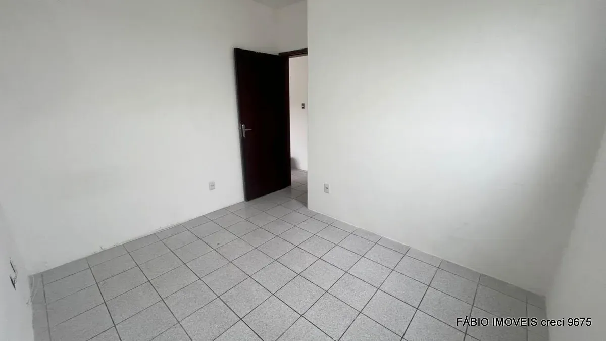 One-bedroom, 35 m² apartment in Florianópolis — photo 4