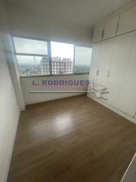 Home office in a 2-bedroom apartment, 75 m² — photo 5
