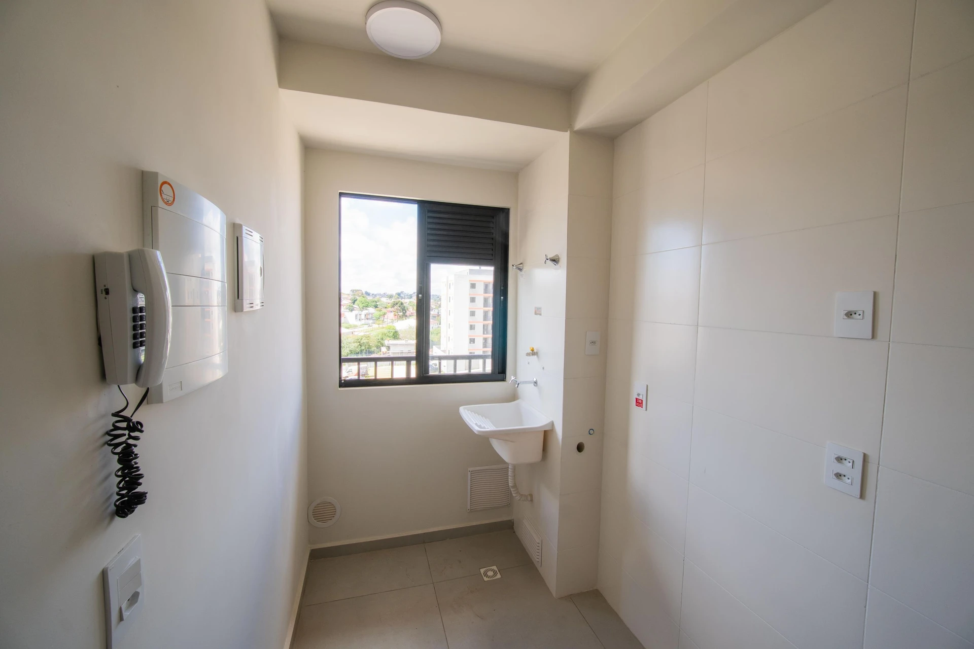 2-bedroom apartment in a building with a sauna — photo 46