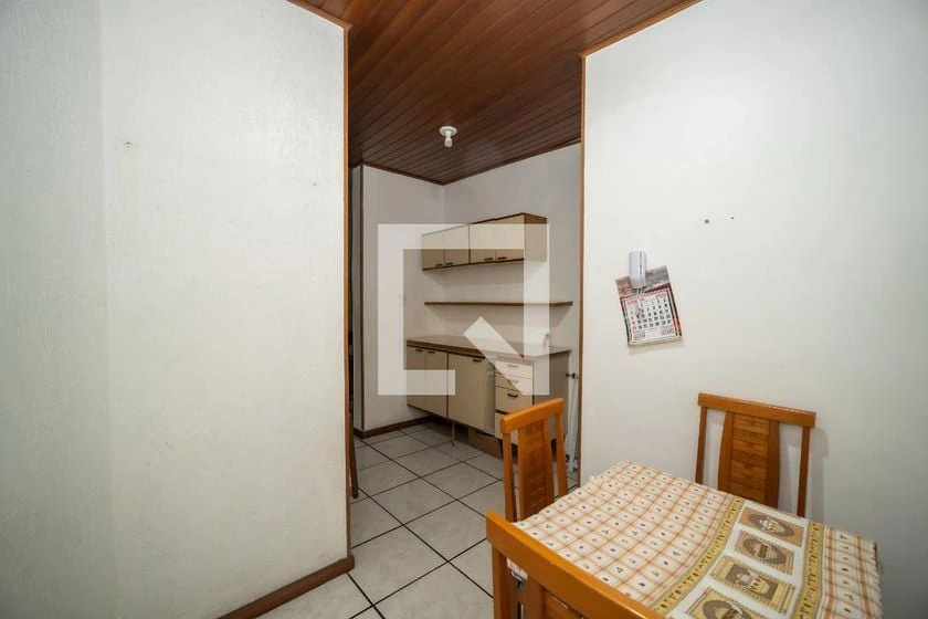 Apartment, 90 m², with wood or laminate floors — photo 11