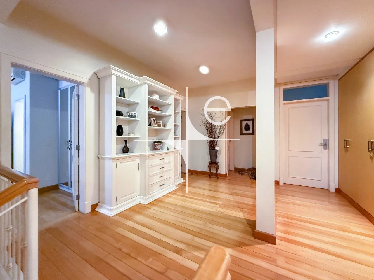 Casa mobiliada com 5 quartos e 4 vagas, com jardim — photo 10