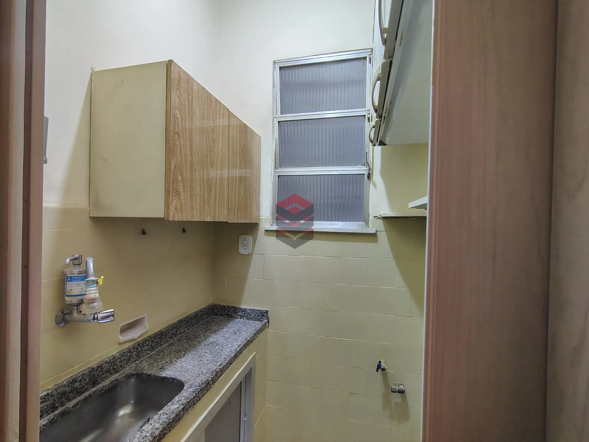 Apartment, 32 m², with wood or laminate floors — photo 9