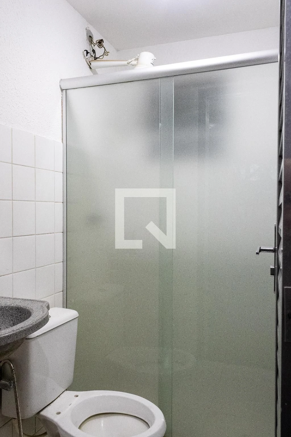 Unfurnished apartment with 2 bedrooms and closed kitchen — photo 2