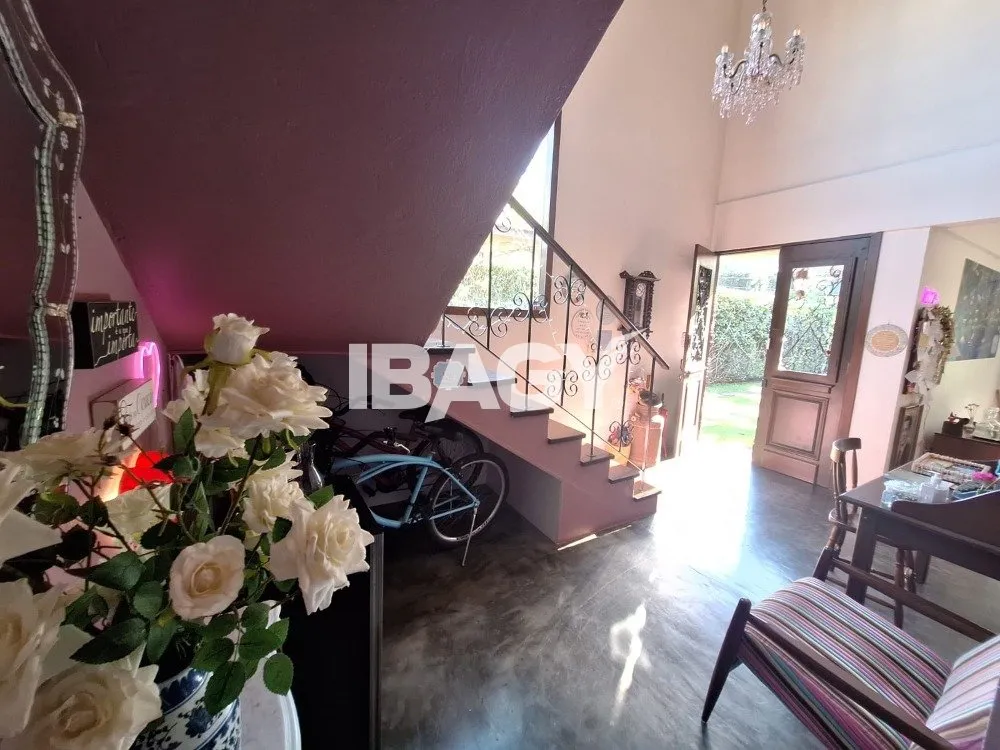 Furnished 4 en-suite bedroom house with balcony grill — photo 6