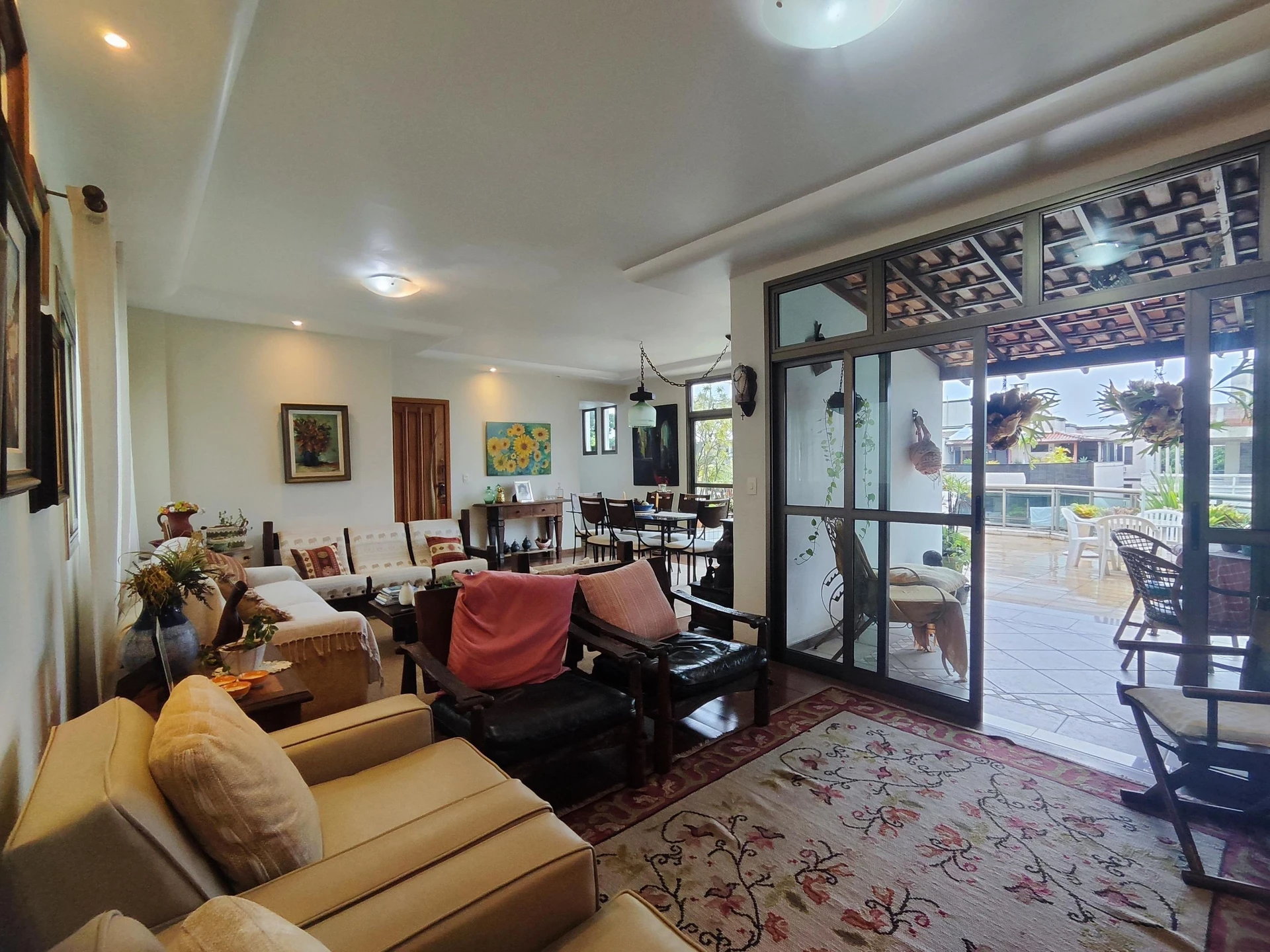Apartamento amueblado de 5 dormitorios y jardín privado — photo 19