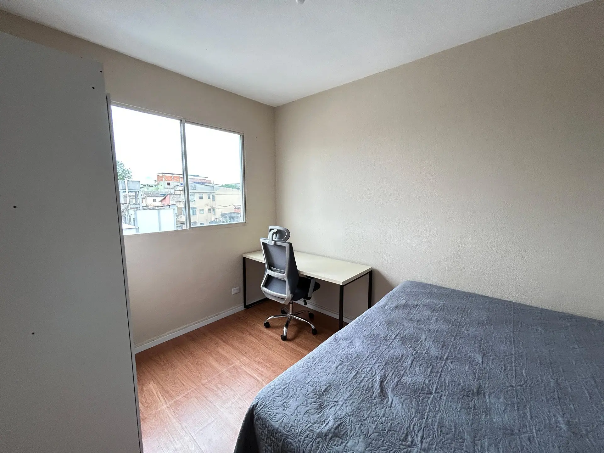 Стиральная машина и 2 спальни: квартира 50 м² — photo 4
