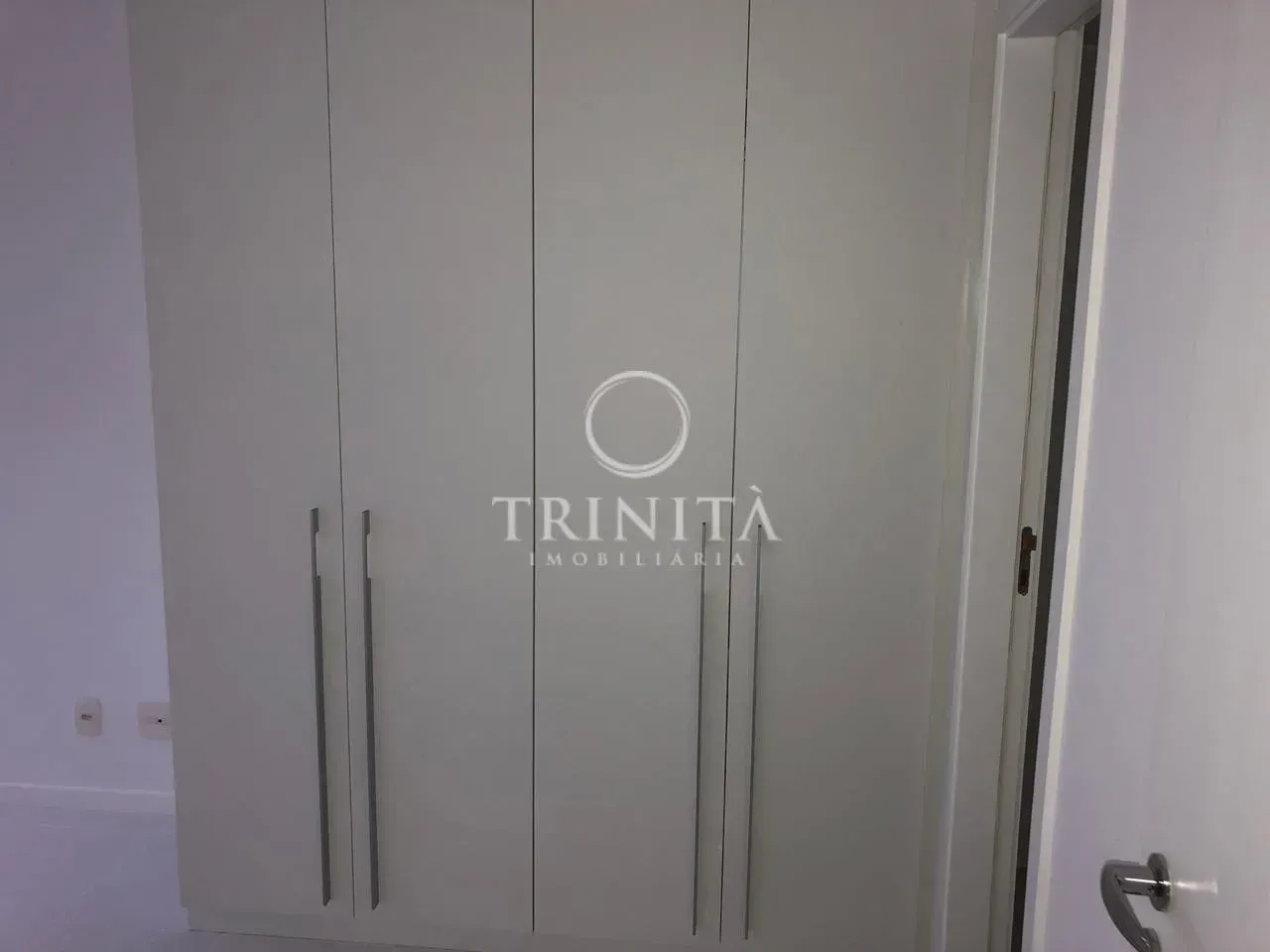 Apartamento de 2 quartos com piscina externa compartilhada — photo 3