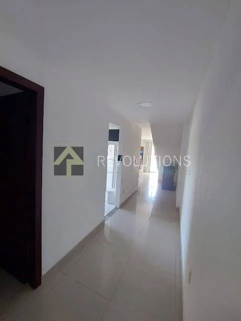 House with shared pool and 5 bedrooms — photo 16