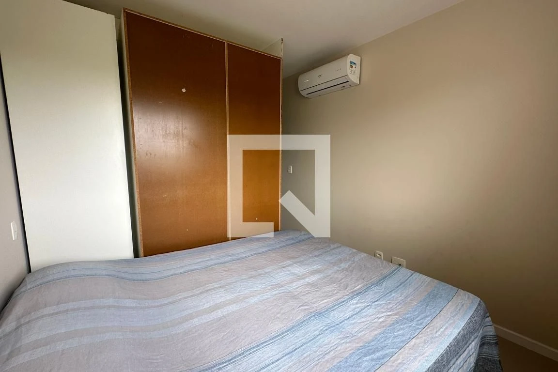 Apartamento mobiliado com 2 quartos e varanda — photo 38