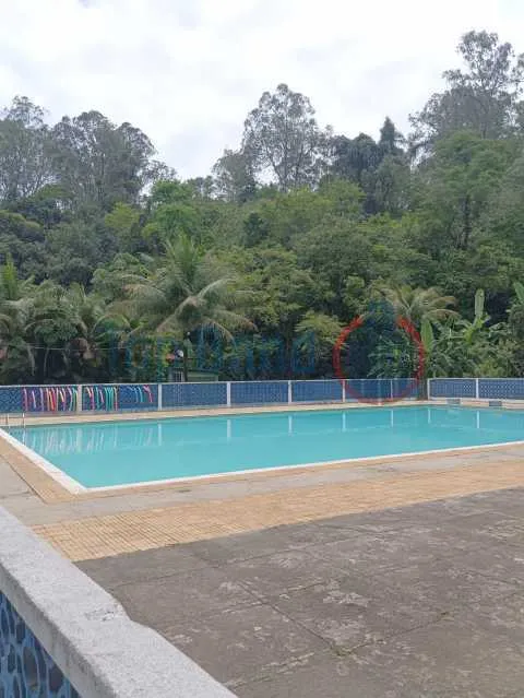 1-bedroom apartment with AC and an outdoor pool area — photo 22