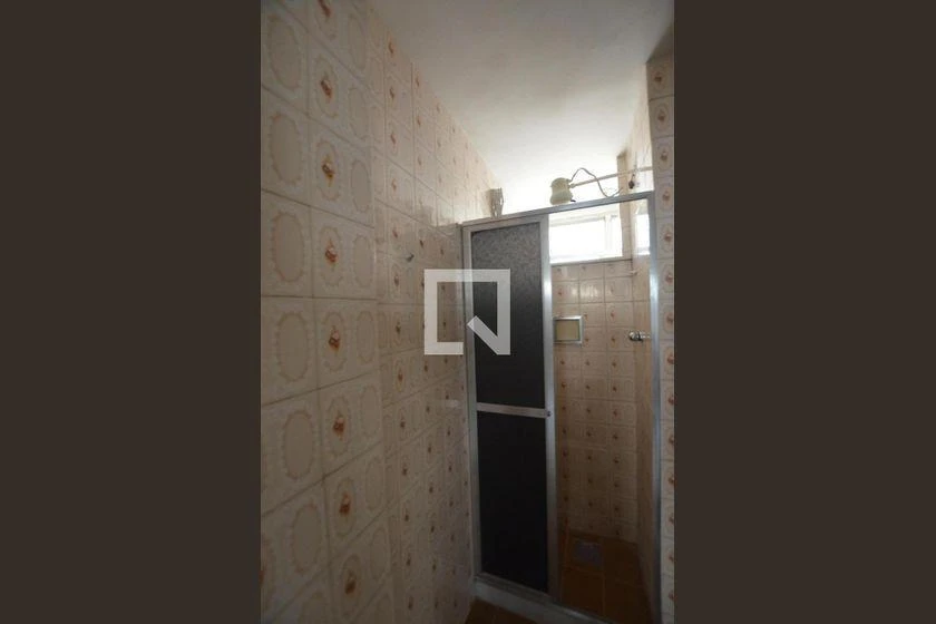 2 quartos e banheira: apartamento de 45 m² — photo 12