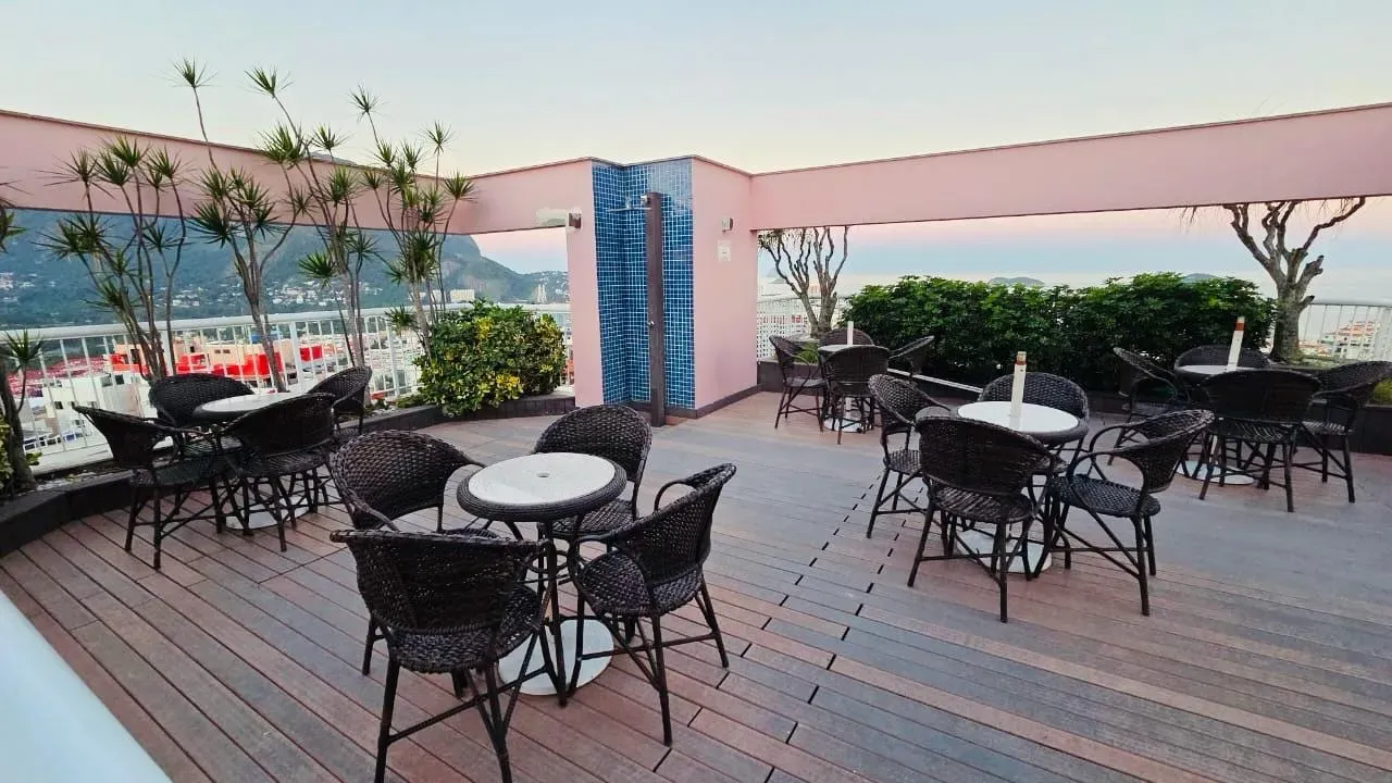 Apartamento com 2 suítes, varanda fechada e jardim privativo — photo 23