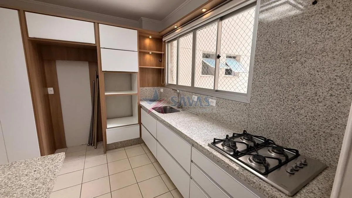 Apartamento amueblado de 3 dormitorios y 125 m² — photo 45