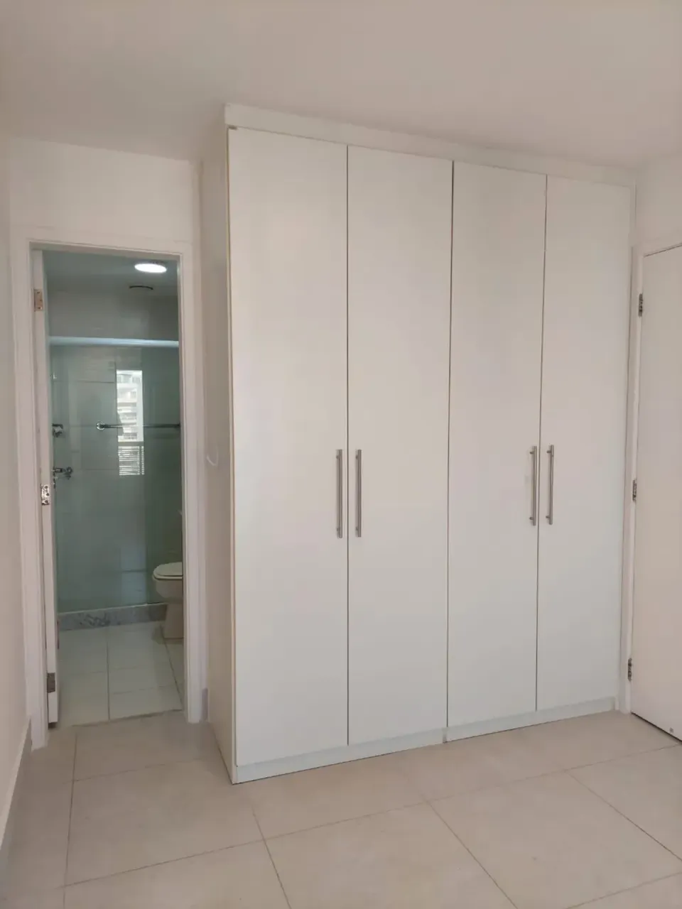 4-bedroom apartment with a water view in Rio de Janeiro — photo 3