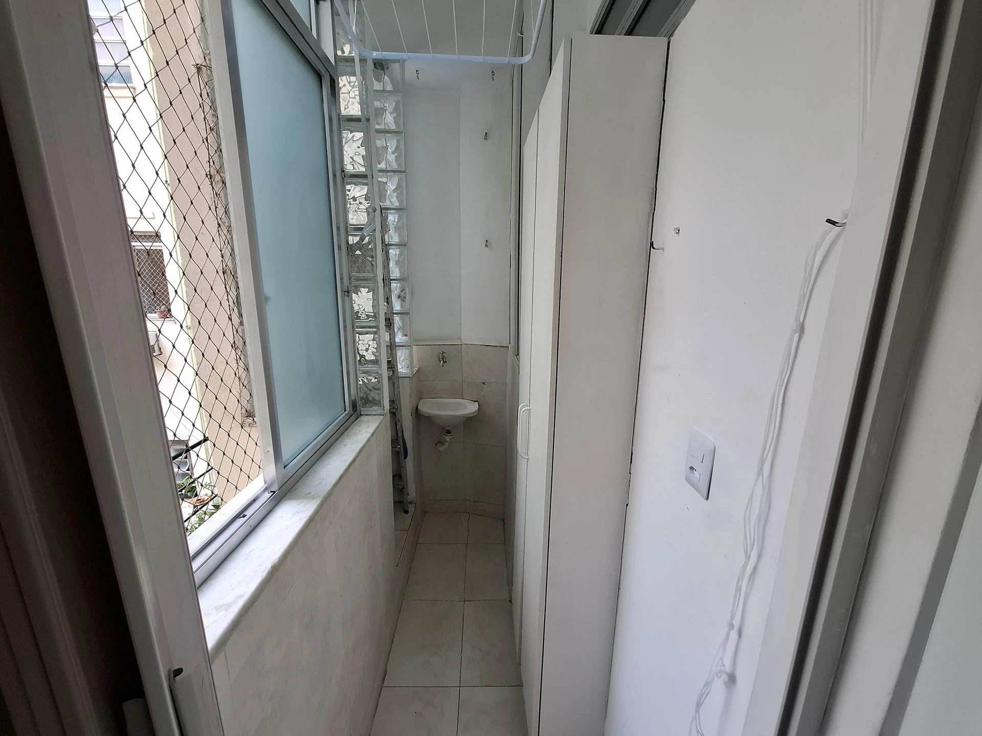 Furnished apartment, 110 m², with a glass-enclosed balcony — photo 28