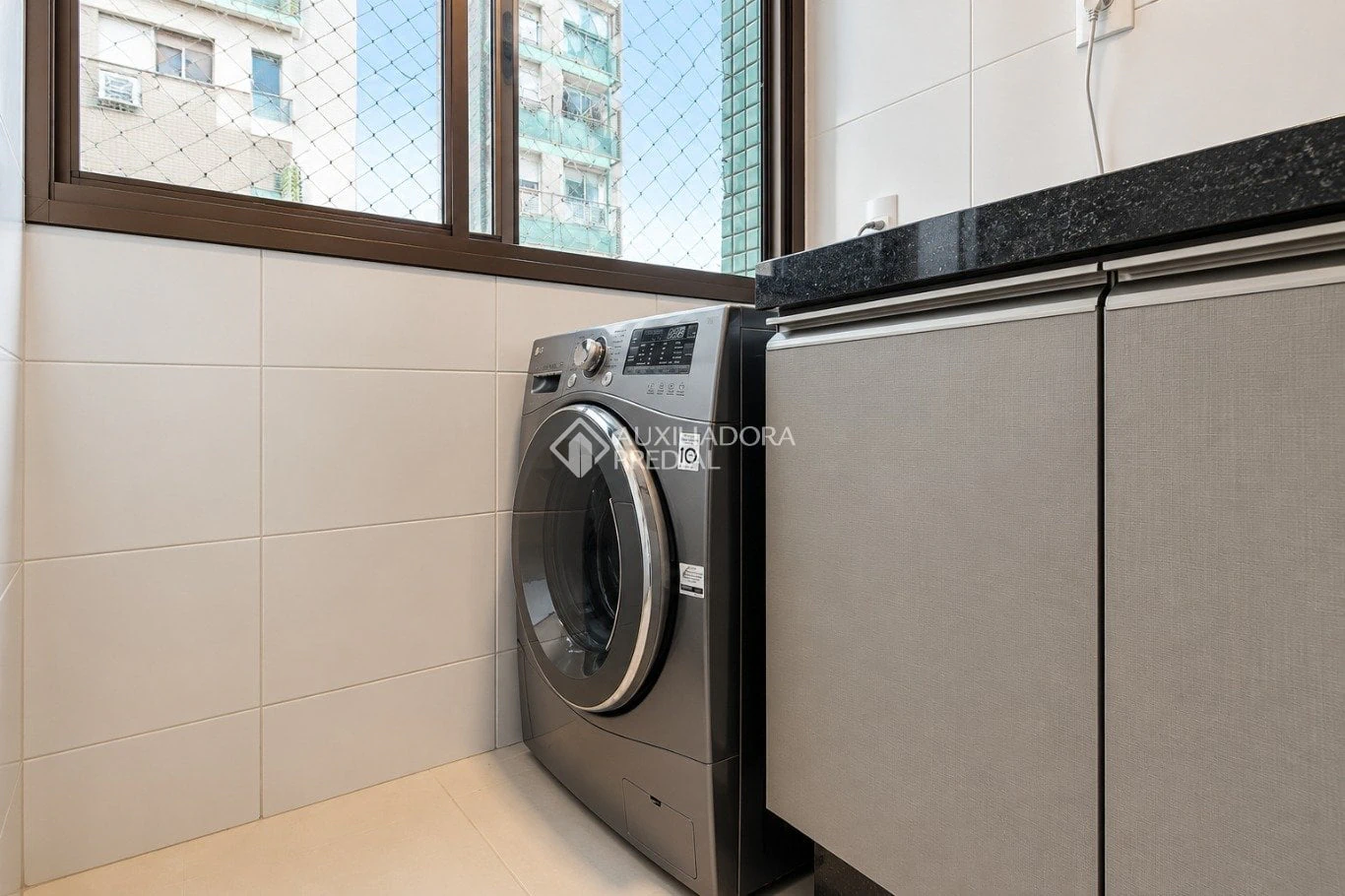 2-bedroom apartment with a private pool in Florianópolis — photo 3