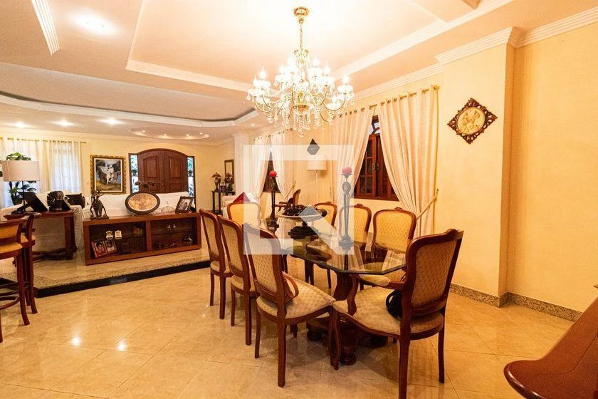 Rental house with 4 en-suite bedrooms and 7 baths, 670 m² — photo 14