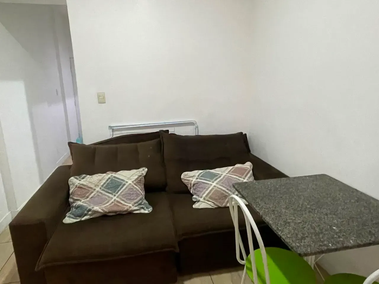 Apartamento mobiliado com 1 quarto e cozinha fechada — photo 4