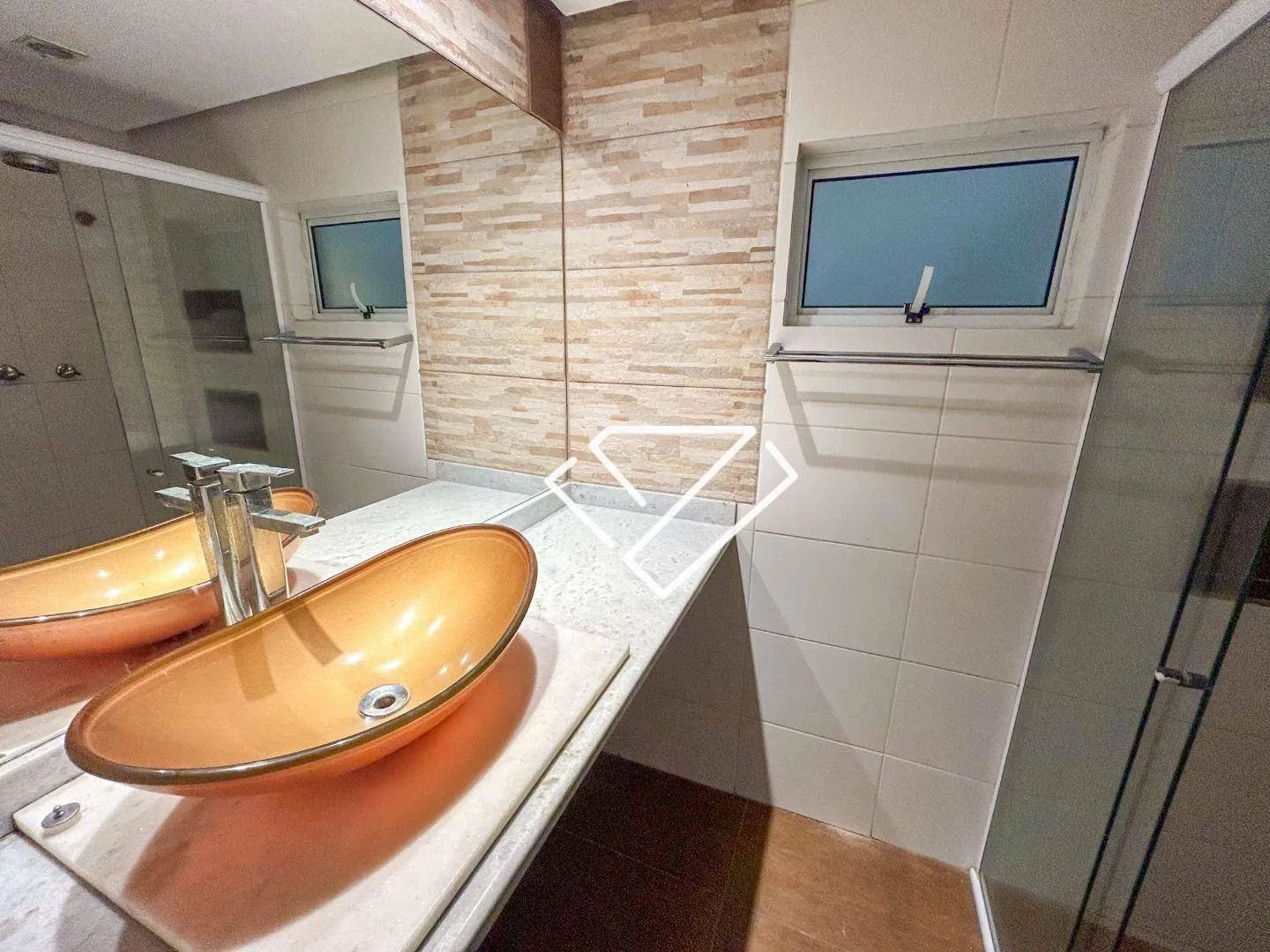 4 quartos e jacuzzi: apartamento de 172 m² — photo 28