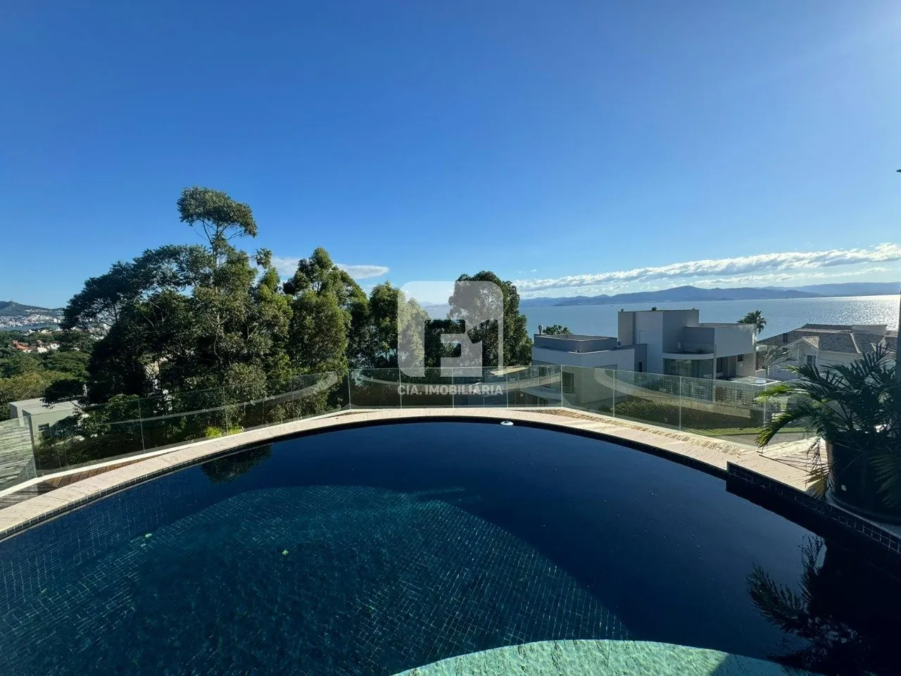 Furnished house with 7 bedrooms and a real desk — photo 58