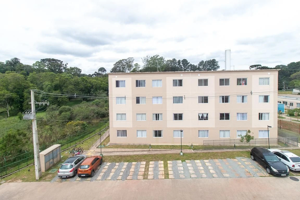 2-bedroom apartment with a home office in Curitiba — photo 3