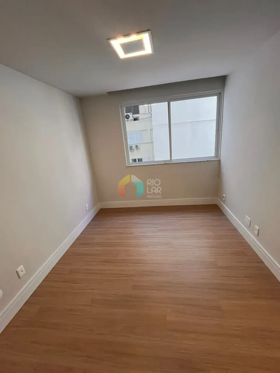 Rental apartment with 4 bedrooms and 3 bathrooms — photo 14