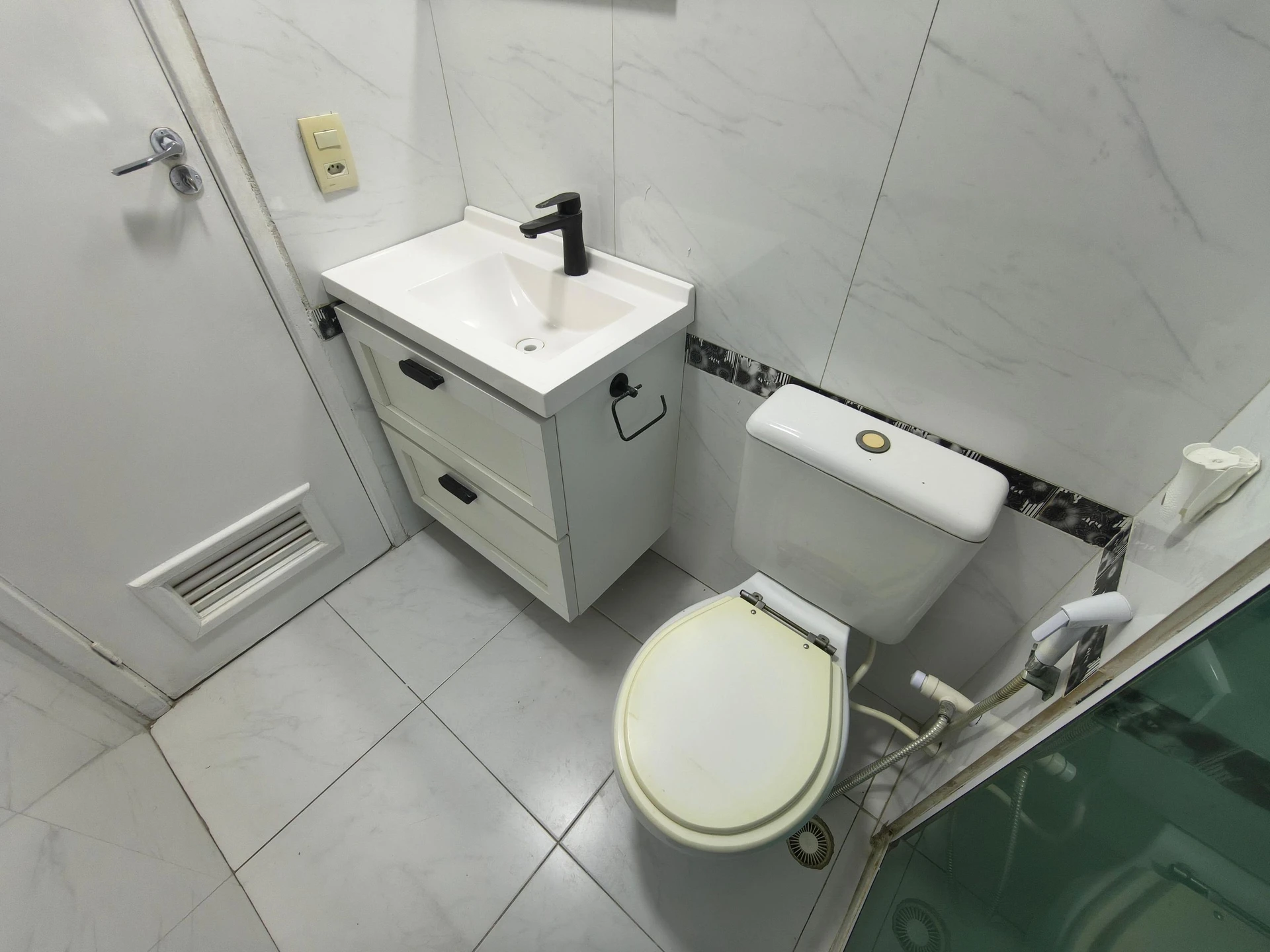 Home office in a 2-bedroom apartment, 50 m² — photo 19