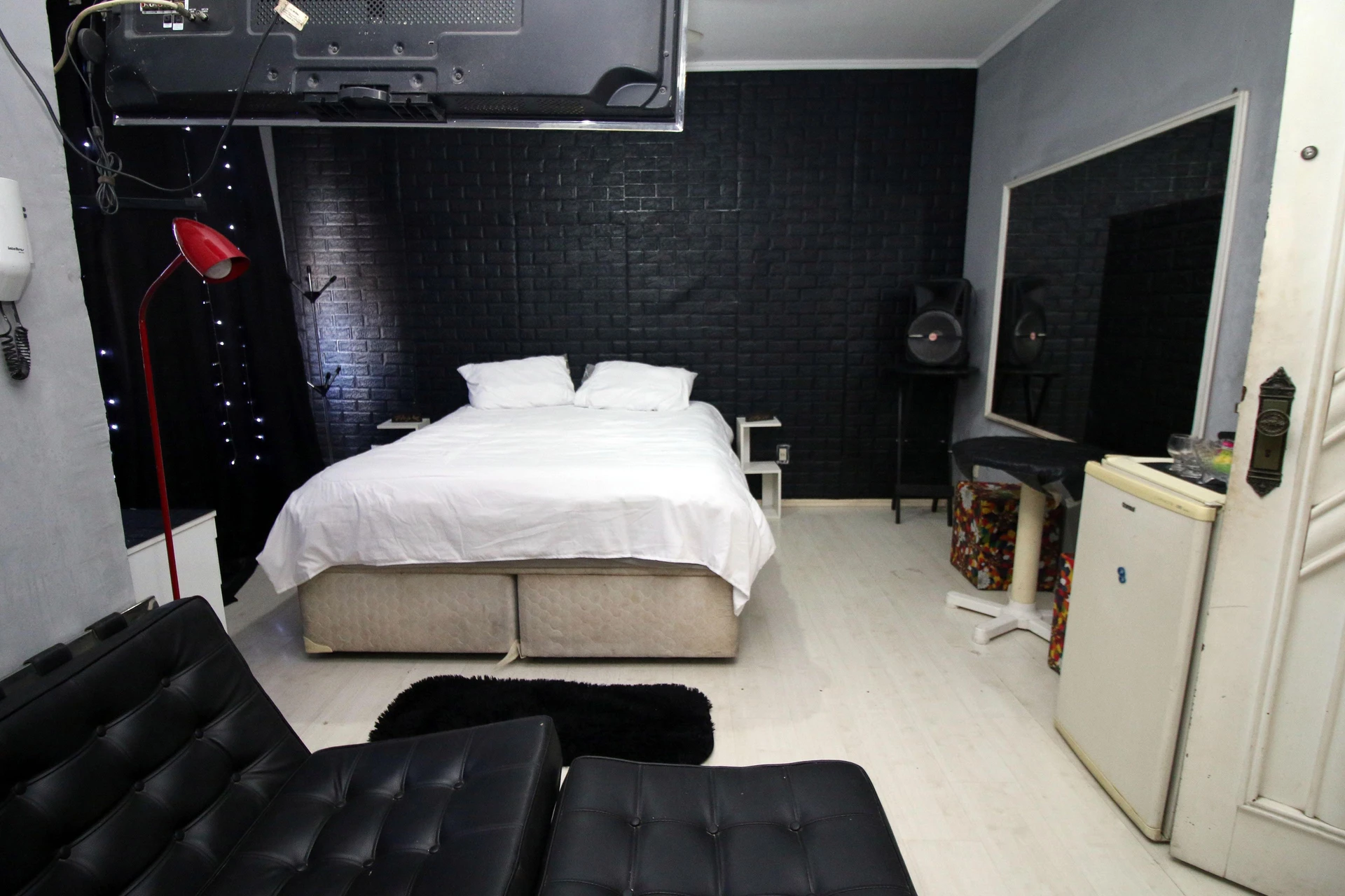 Rental house with 5 bedrooms and a private BBQ area — photo 3