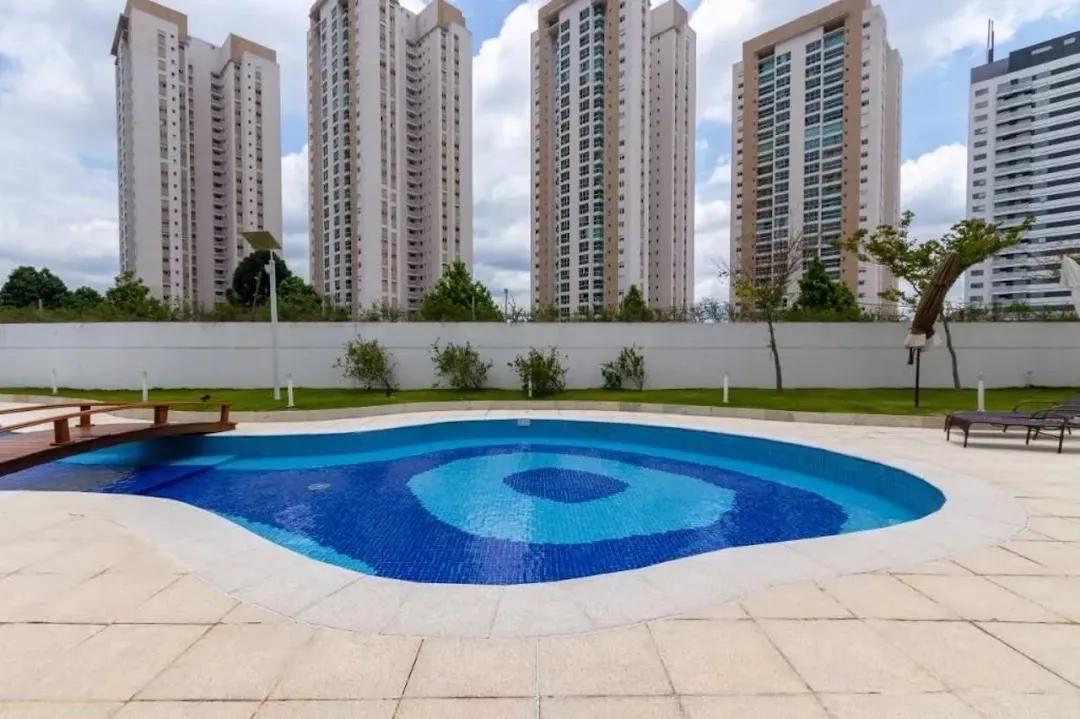 Apartamento de 2 dormitorios con balcón cerrado en vidrio — photo 60